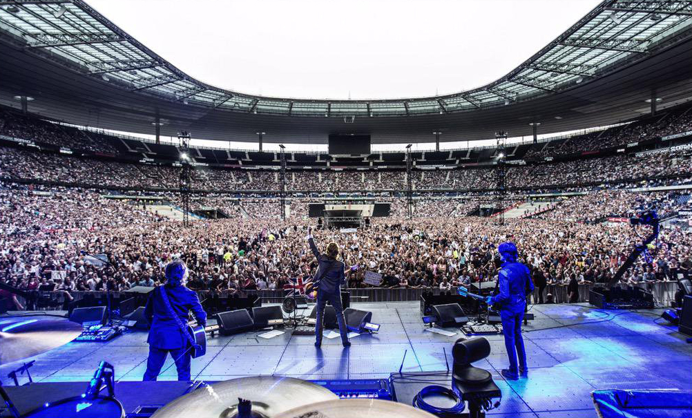 From Twitter: Merci Paris! A rocking night at the Stade de France! 