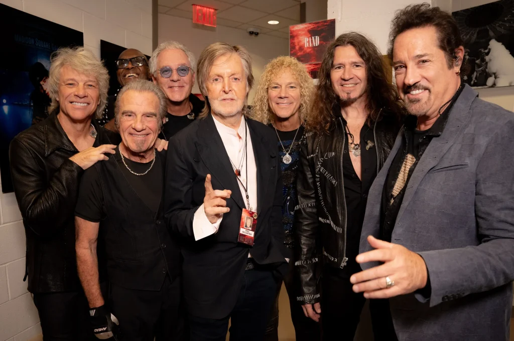 @bonjovi on Instagram (1/3)